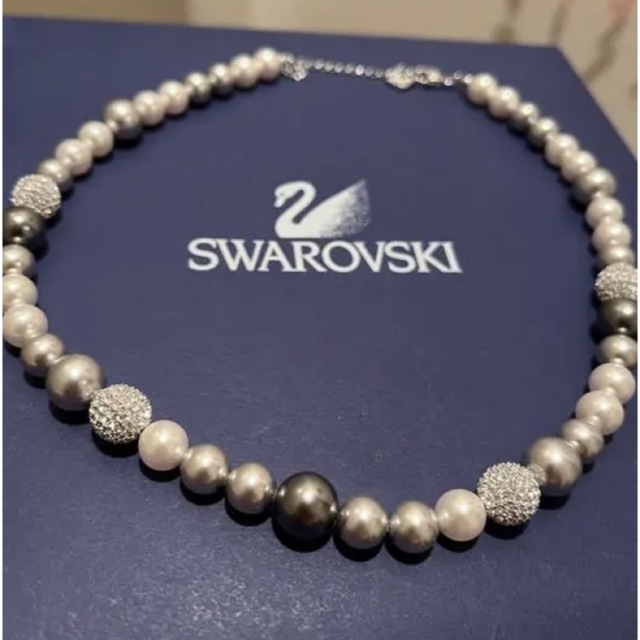 SWAROVSKI(スワロフスキー)のスワロフスキーパールネックレス レディースのアクセサリー(ネックレス)の商品写真