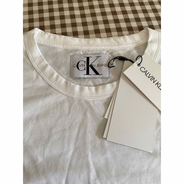 Calvin Klein(カルバンクライン)の最終値下げ5月まで新品未使用タグ付カルバンクライン半袖Tシャツ　M 白マーク付き レディースのトップス(Tシャツ(半袖/袖なし))の商品写真