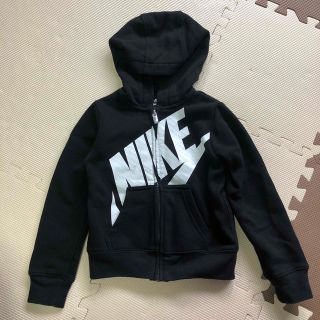 ナイキ(NIKE)のNIKE〔ナイキ〕パーカー 100㌢(ジャケット/上着)