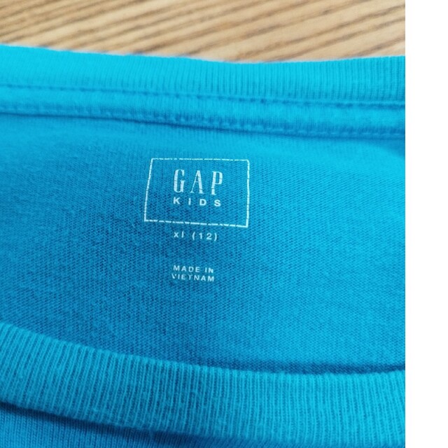 GAP(ギャップ)の中古品　ギャップ長袖シャツ150 キッズ/ベビー/マタニティのキッズ服男の子用(90cm~)(ブラウス)の商品写真