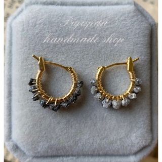 ブラック×グレーMIX✨ ダイヤモンド　原石　フープ ピアス(ピアス)