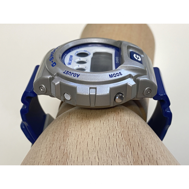 新品 G-SHOCK DW-6900MRC コラボモデル ミスターカートゥーン