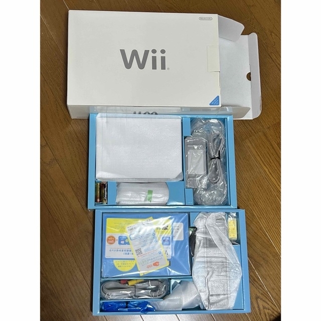 Nintendo Wii RVL-S-WD(JPN) 1