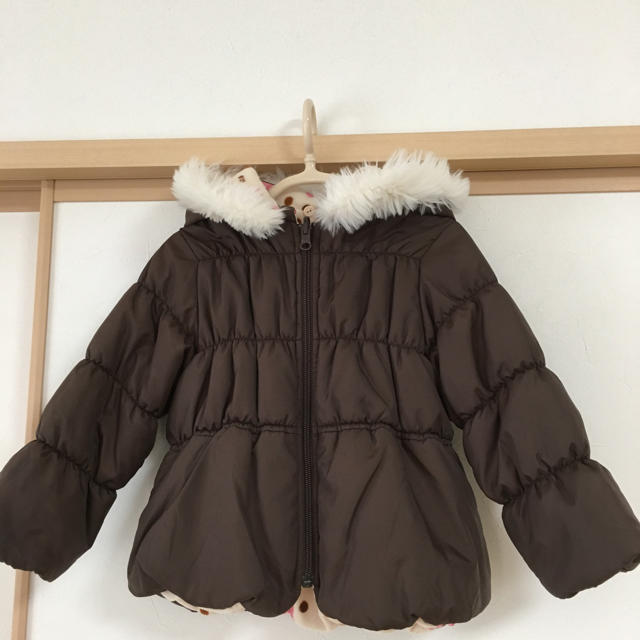 mikihouse(ミキハウス)のミキハウス♡リバーシブルダウン１００ キッズ/ベビー/マタニティのキッズ服女の子用(90cm~)(ジャケット/上着)の商品写真