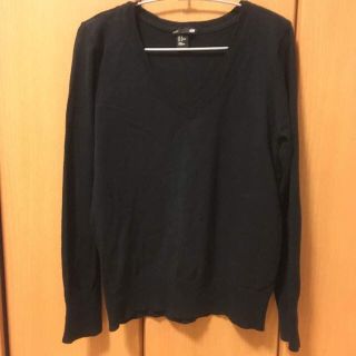 エイチアンドエム(H&M)のH&M コットン ニット 黒 vネック(ニット/セーター)