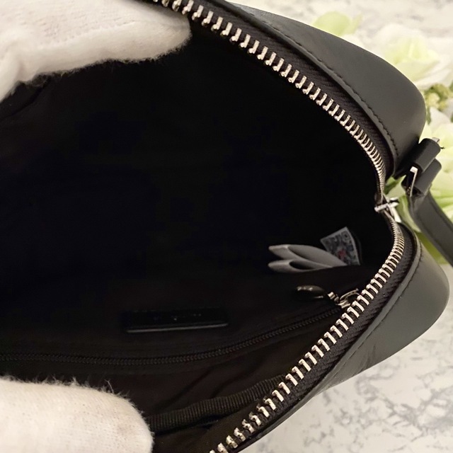 agnes b.(アニエスベー)の❤️めめ様専用❤️アニエスベー　ショルダーバック　ミニ レディースのバッグ(ショルダーバッグ)の商品写真