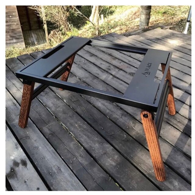 今季ブランド 新品未使用品 BLACK ハレテーブル BLACK Design Design