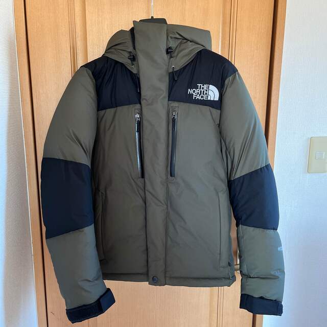 THE NORTH FACE(ザノースフェイス)のバルトロライトジャケット　s ニュートープ メンズのジャケット/アウター(ダウンジャケット)の商品写真