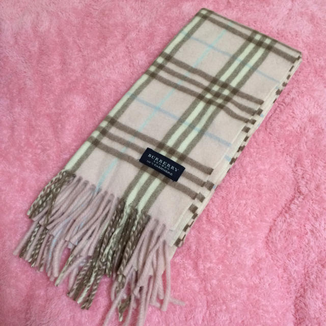 BURBERRY(バーバリー)の♡バーバリーカシミヤマフラー♡ レディースのファッション小物(マフラー/ショール)の商品写真