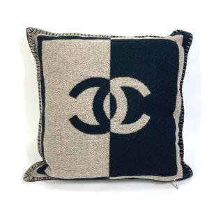 シャネル CHANEL ロゴ インテリア ピロー 枕 ニット クッション ウール レッド 美品