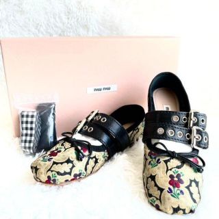 ミュウミュウ バレエシューズ(レディース)の通販 400点以上 | miumiuの ...