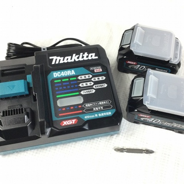 ☆未使用品☆makita マキタ 40Vmax 充電式インパクトドライバ TD002GRDXB 黒/ブラック バッテリー2個(BL4025) 充電器 ケース付き 61214