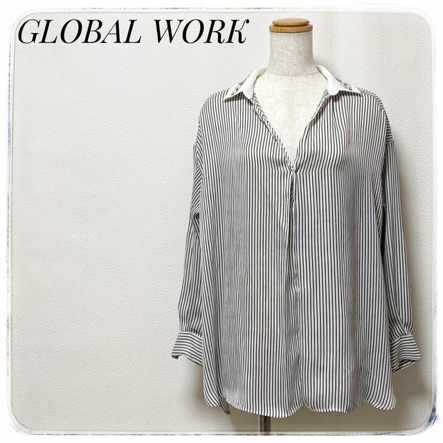 GLOBAL WORK(グローバルワーク)のGLOBAL WORKグローバルワーク✨シャツ ブラウス デニムSビジュー レディースのトップス(シャツ/ブラウス(長袖/七分))の商品写真