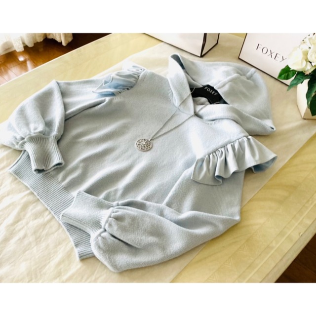 FOXEY(フォクシー)のご専用　ADEAM フォクシー  ニット Amaryllis Hoodie  レディースのトップス(ニット/セーター)の商品写真