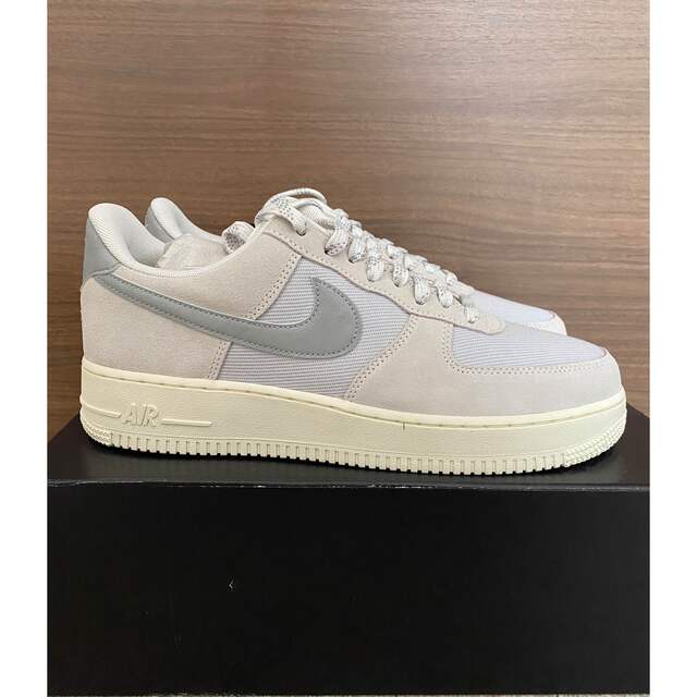 NIKE AIR FORCE 1 07 LV8 SAIL SMOKE GREY