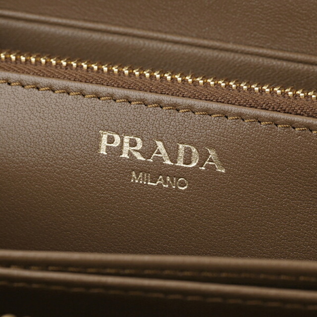 PRADA(プラダ)の新品 プラダ PRADA 長財布 ヴィッテロ ムーヴ カラメッロ レディースのファッション小物(財布)の商品写真