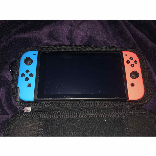 新型Nintendo Switch本体