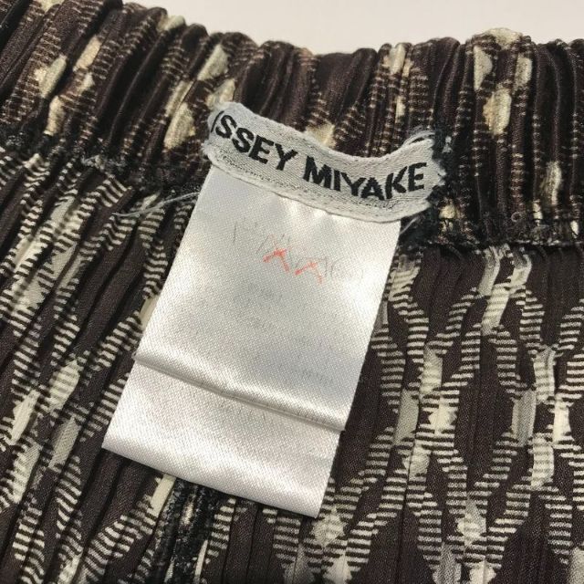 希少 ISSEY MIYAKE バイアスチェック プリーツパンツ Mサイズ