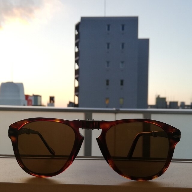 Persol 714