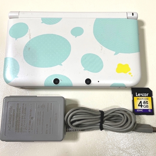 ニンテンドー3DS LL トモダチコレクション 新生活パック 箱と充電器