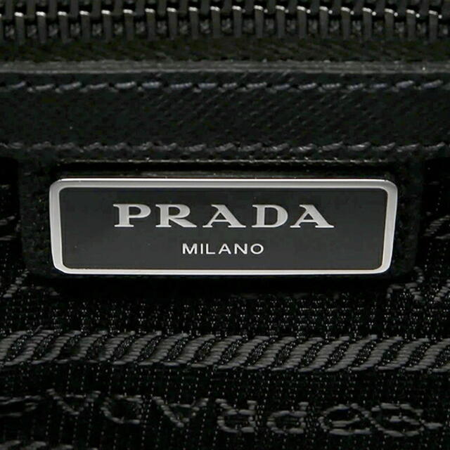 PRADA(プラダ)の新品 プラダ PRADA ショルダーバッグ テスート サフィアーノ ネロ レディースのバッグ(ショルダーバッグ)の商品写真