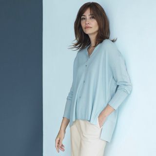 Theory luxe(ニット/セーター)のフリマアイテム一覧 Theory luxe(ニット/セーター)のフリマアイテム一覧
