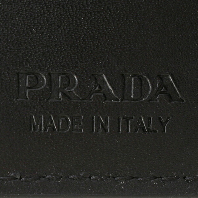 PRADA(プラダ)の新品 プラダ PRADA 2つ折り財布 ヴィッテロ ネロ メンズのファッション小物(折り財布)の商品写真