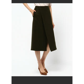 ミラオーウェン(Mila Owen)のミラオーウェン ウール100%スカート ほぼ新品未使用(ひざ丈スカート)