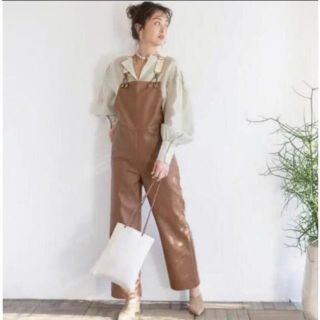 searoomlynn ECOレザーサロペット-