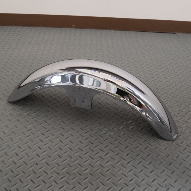 ヤマハ - ヤマハ YB125SP 純正フロントフェンダー 中古品 メッキ ヤマハ - ヤマハ YB125SP 純正フロントフェンダー 中古品 メッキ
