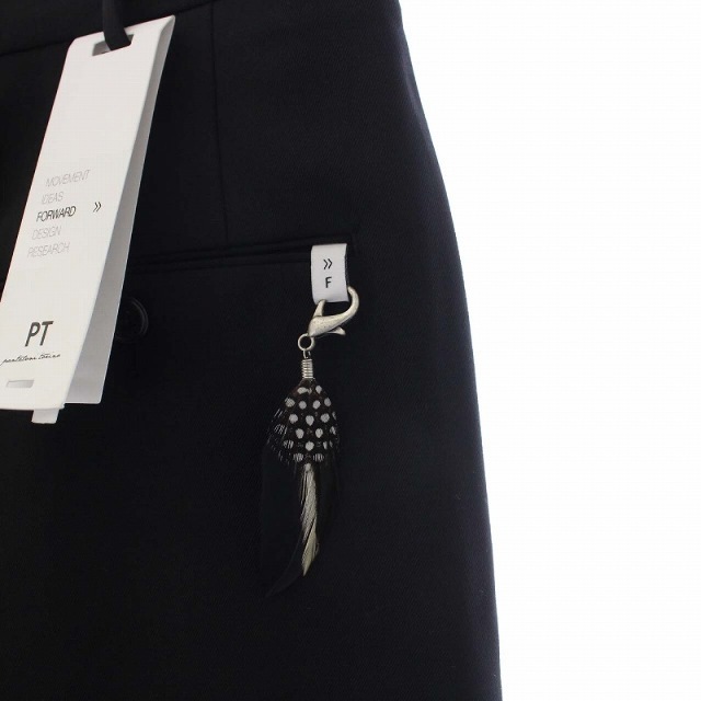 PT01(ピーティーゼロウーノ)のPT01 FORWARD StyleF ジョガーパンツ スラックス 48 M 黒 メンズのパンツ(スラックス)の商品写真