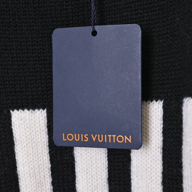 LOUIS VUITTON(ルイヴィトン)のLOUIS VUITTON バーコード  ニット メンズのトップス(ニット/セーター)の商品写真