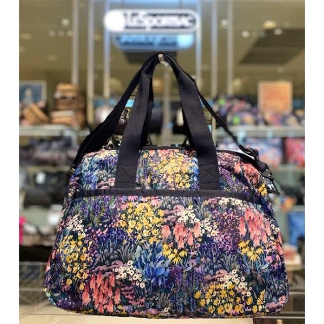 LeSportsac(レスポートサック)のレスポートサック レスポ リバティ 花柄 フラワー 新品未使用 美品 レディースのバッグ(ボストンバッグ)の商品写真