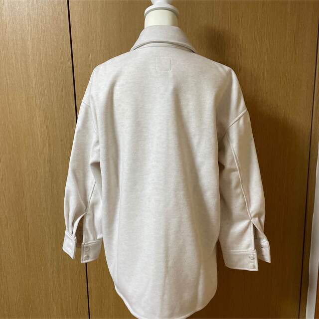 H&M(エイチアンドエム)の♡美品♡H&M シャツジャケット Sサイズ オーバーサイズ  クリーニング済 レディースのジャケット/アウター(その他)の商品写真