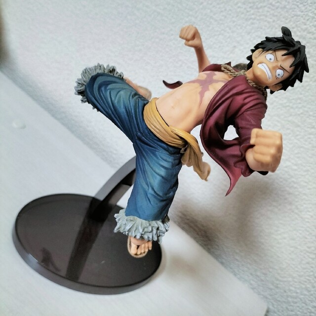 ONE PIECE(ワンピース)の新品【ONE PIECE】ルフィ　バンプレスト　フィギュア エンタメ/ホビーのフィギュア(アニメ/ゲーム)の商品写真