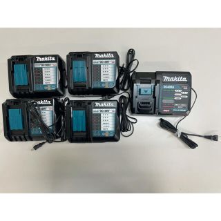 マキタ(Makita)のトオリ様専用　マキタ　充電器　DC18RF✖️4 DC40RA✖️1 新品(工具/メンテナンス)