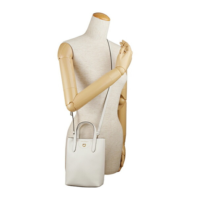 FERRAGAMO - 新品 フェラガモ FERRAGAMO ハンドバッグ ミニ FERRAGAMO - 新品 フェラガモ FERRAGAMO ハンドバッグ ミニ