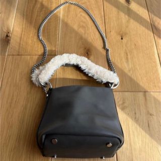 ザラ(ZARA)のZARA(ショルダーバッグ)