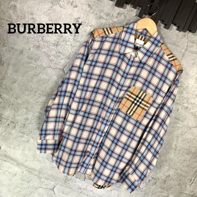 BURBERRY(バーバリー)の『BURBERRY』バーバリー (M) 切り替え ノバチェックシャツ レディースのトップス(シャツ/ブラウス(長袖/七分))の商品写真