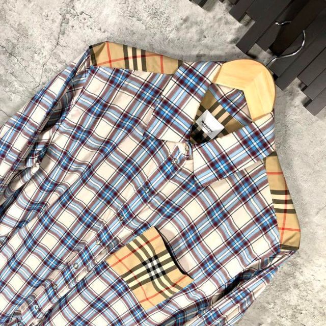 BURBERRY(バーバリー)の『BURBERRY』バーバリー (M) 切り替え ノバチェックシャツ レディースのトップス(シャツ/ブラウス(長袖/七分))の商品写真