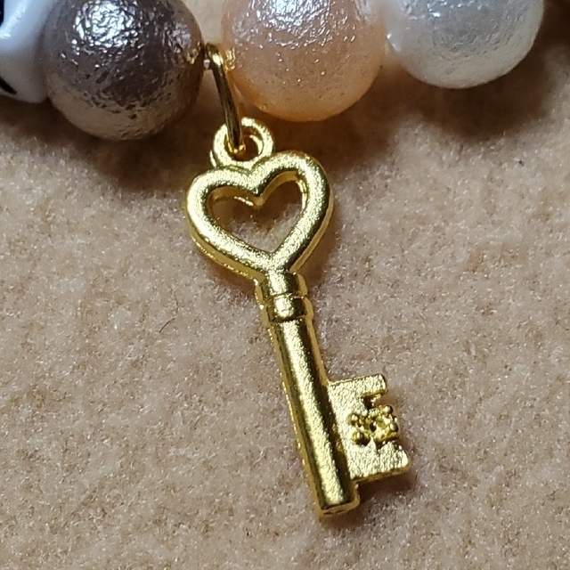 【ハンドメイド】ビーファーストMessage風 ブレスレット『 LEO』 ハンドメイドのアクセサリー(ブレスレット/バングル)の商品写真