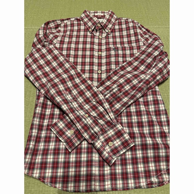 Abercrombie&Fitch(アバクロンビーアンドフィッチ)のカジュアルシャツ　コットン100% メンズのトップス(シャツ)の商品写真