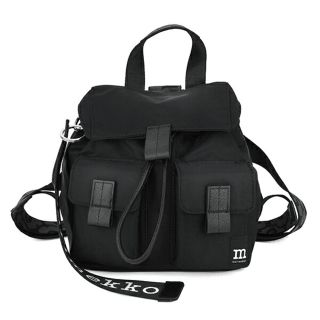 マリメッコ(marimekko)の新品 マリメッコ Marimekko リュックサック EVERYTHING BACKPACK S SOLID ブラック(リュック/バックパック)