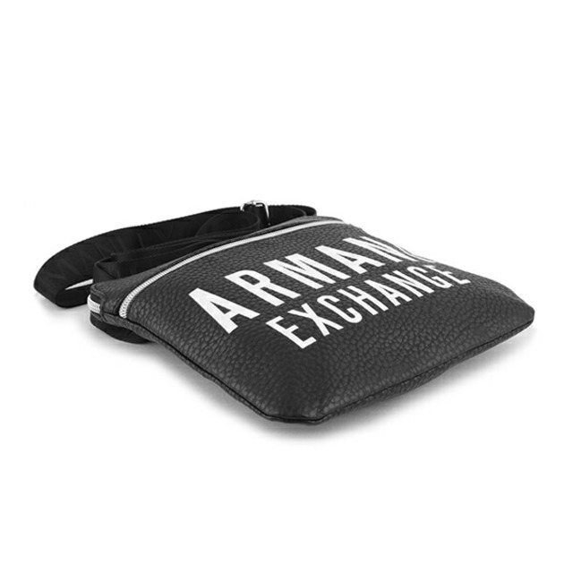 新品 アルマーニ ARMANI EXCHANGE ショルダーバッグ ブラック