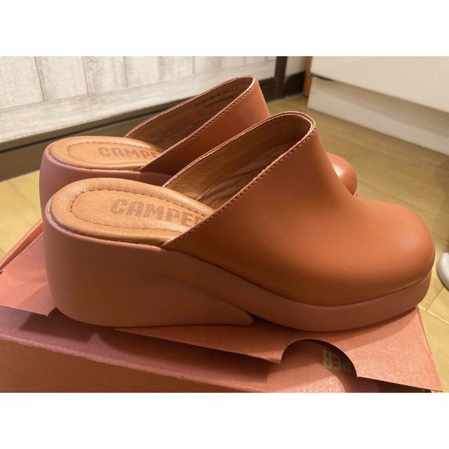 値下げしました!☆新品 カンペール Kaah オレンジ パンプス 23センチ
