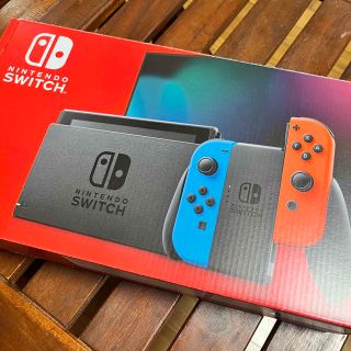 ニンテンドースイッチ(Nintendo Switch)の【良品・匿名配送】Nintendo Switch 本体(家庭用ゲーム機本体)