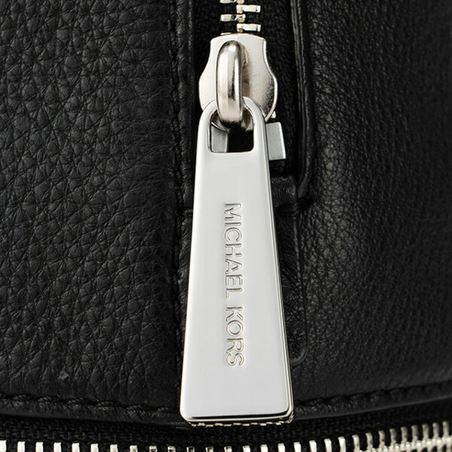 Michael Kors(マイケルコース)の新品 マイケルコース MICHAEL KORS リュックサック MEDIUM BACKPACK レディースのバッグ(リュック/バックパック)の商品写真