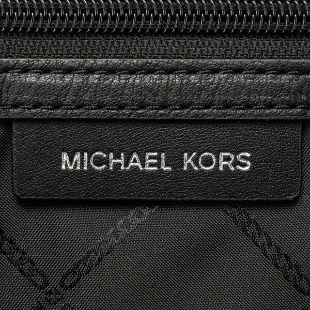 Michael Kors(マイケルコース)の新品 マイケルコース MICHAEL KORS リュックサック MEDIUM BACKPACK レディースのバッグ(リュック/バックパック)の商品写真