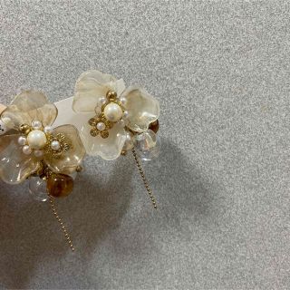 アネモネ(Ane Mone)の2way マーブルベージュピアス　大ぶりお花ピアス(ピアス)