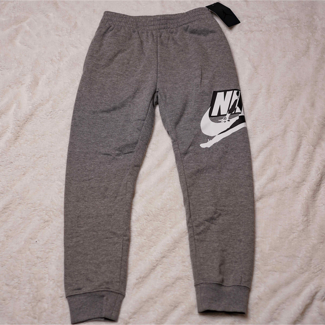 新品タグつき　NIKEジョーダン　スェットパンツ